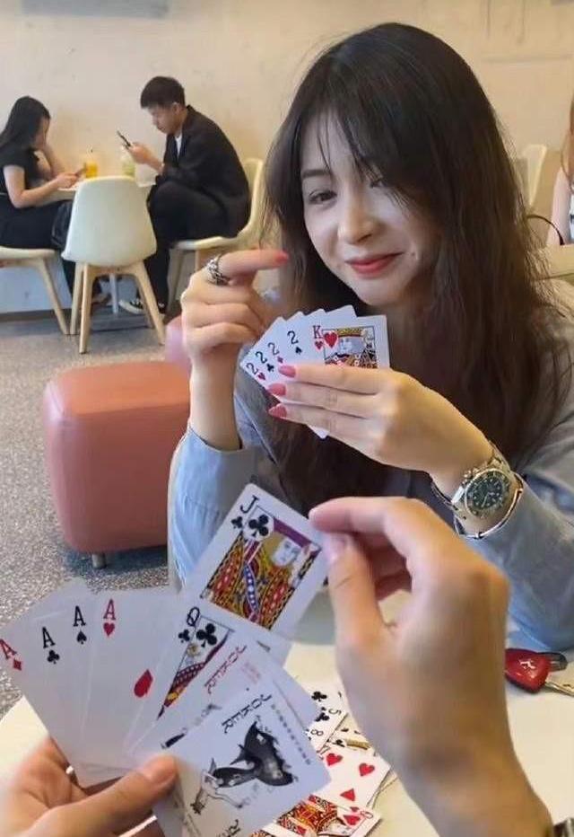 我的老婆是双胞胎最新章节列表